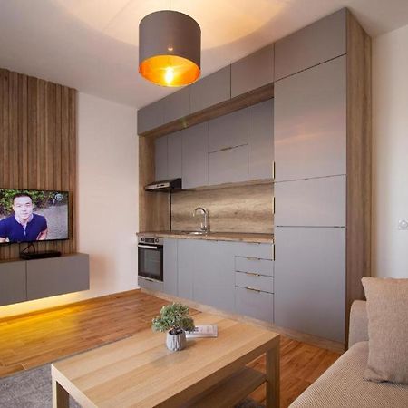 Laurel Apartments Bar Zewnętrze zdjęcie