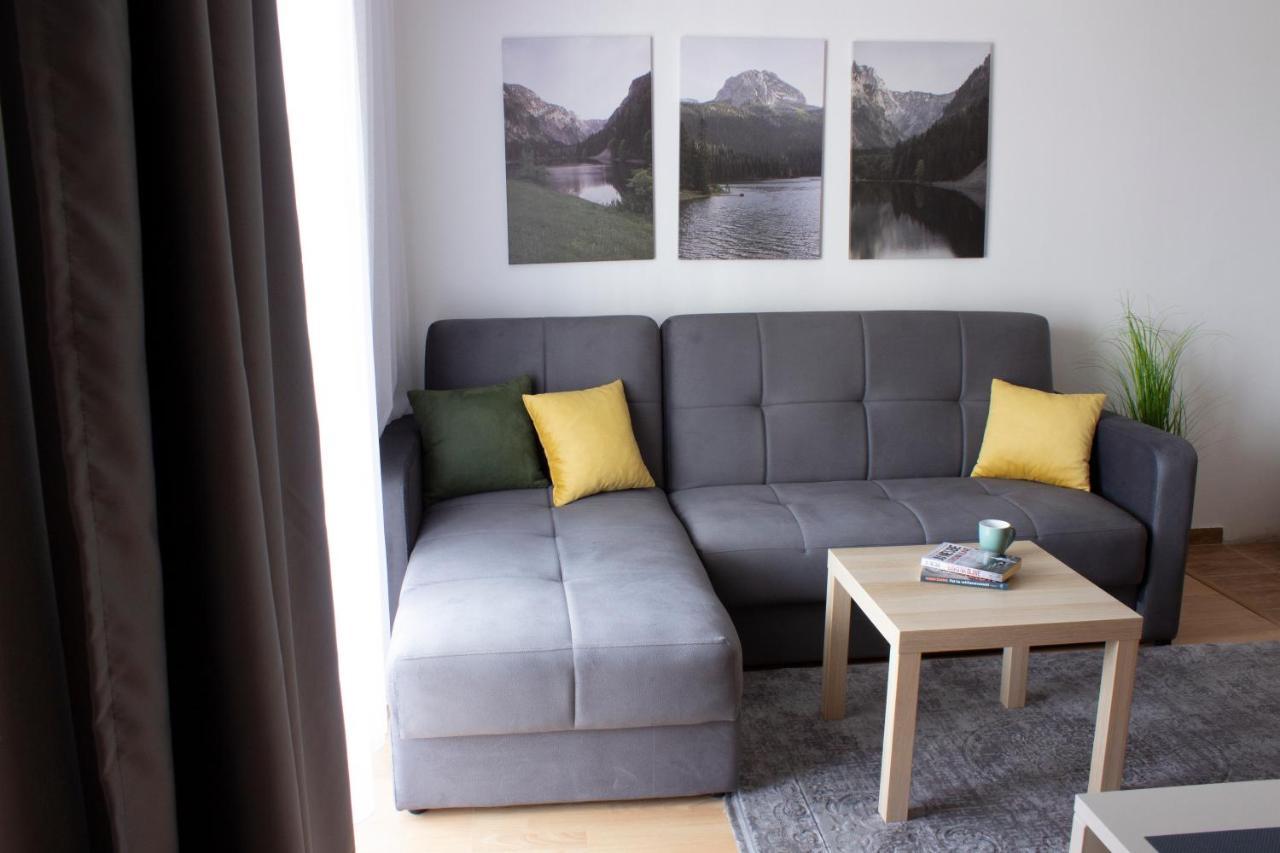 Laurel Apartments Bar Zewnętrze zdjęcie