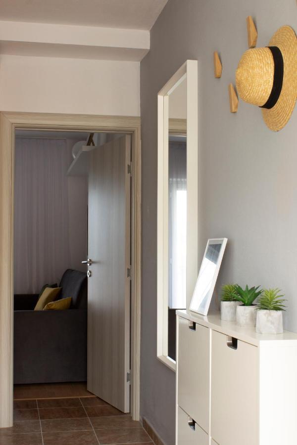 Laurel Apartments Bar Zewnętrze zdjęcie